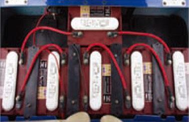 電動觀光車電瓶和充電器的使用保養(yǎng)